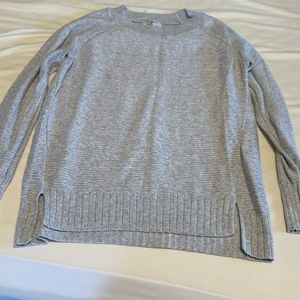 Old navy sweater